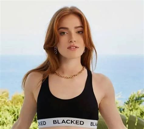 Jia Lissa Biography, Age, Boyfriend, Figure, Net Worth & Career Details.